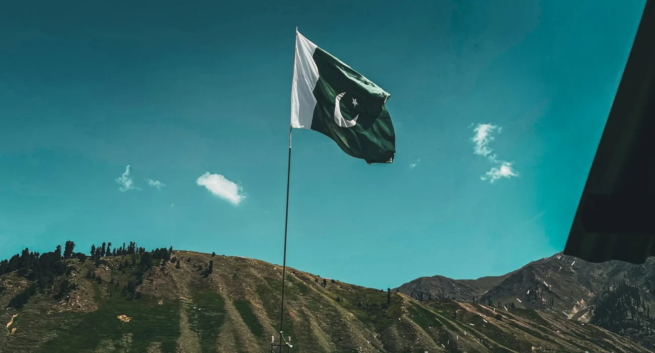 pakistan flag